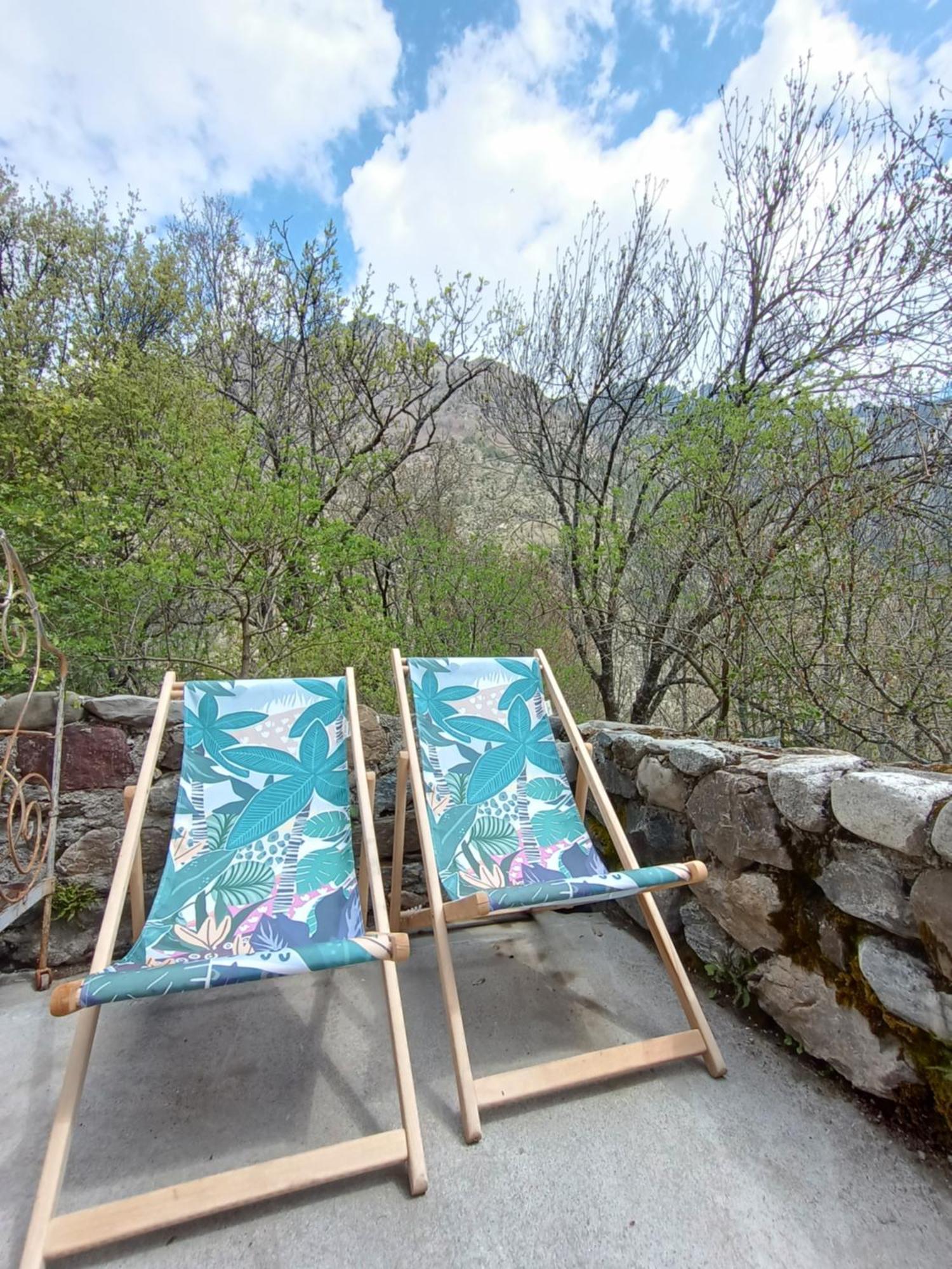 Chambre Ou Gite Dans Une Maison De Montagne - De Suzon A Zelie Entraigues  Δωμάτιο φωτογραφία
